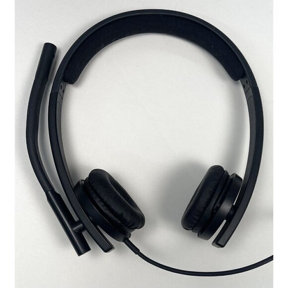 LOGITECH Black Wired USB HEADSET Double Ear Piece Volume Control Model A-00064 - Picture 2 of 6